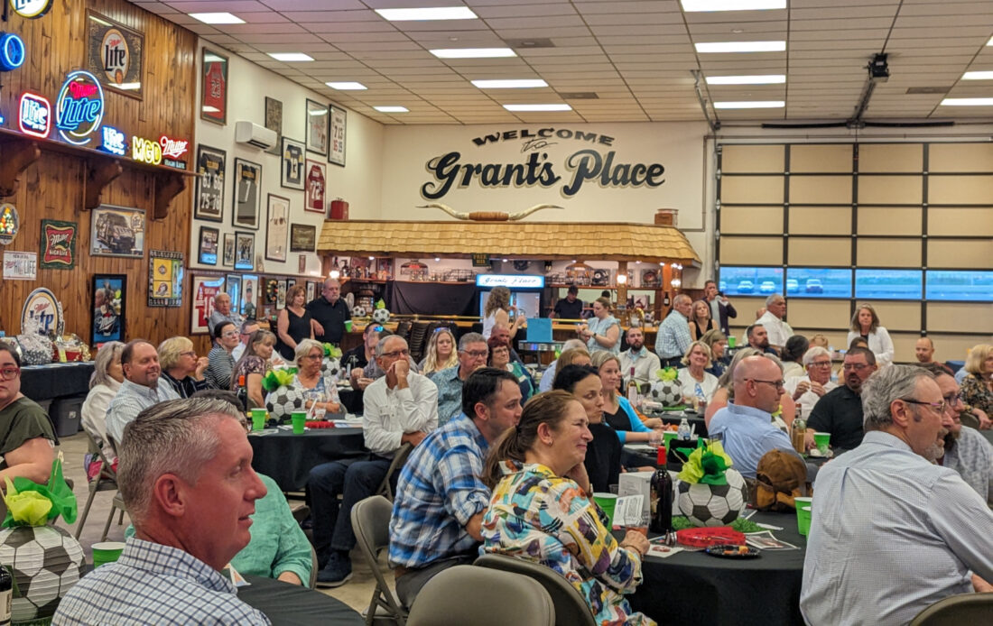 United Way 11th Annual Sports Night & Fine Arts Auction raises over